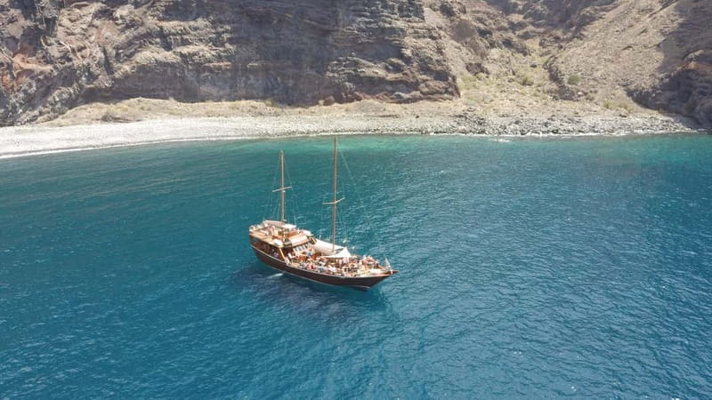 Adeje: Whale Watching Tour to Los Gigantes with lunch & swim - The return cruise along Tenerife’s southwest coast