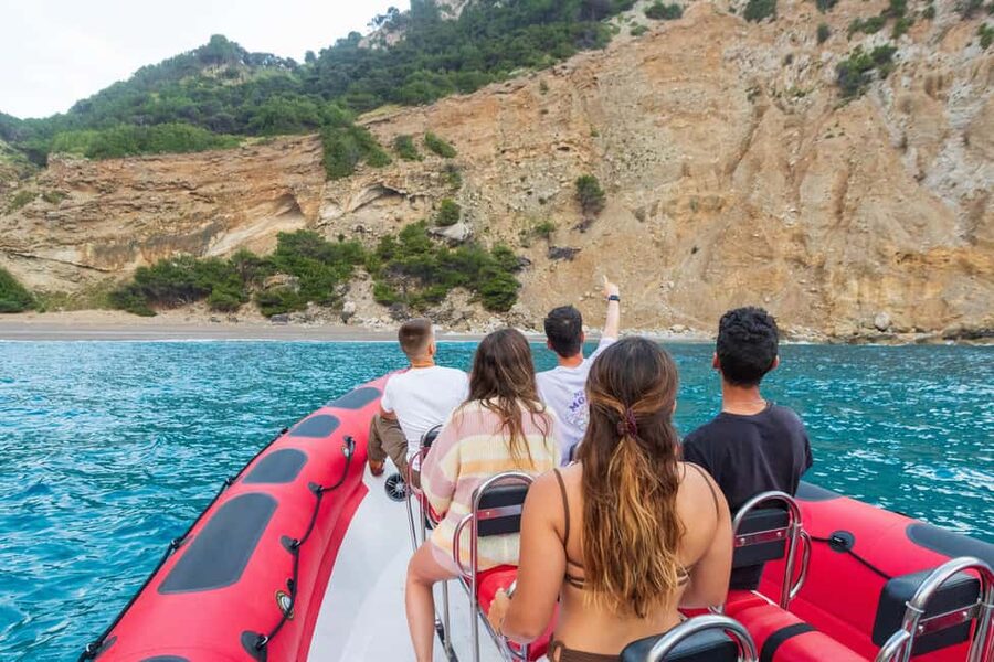 Alcudia: 2-Hour Sightseeing Speedboat Tour with Snorkeling - Practical ways to enjoy the two hours