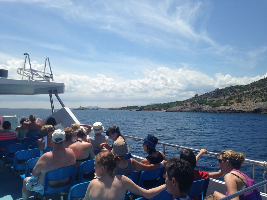 Alcudia: Boat Trip to Coll Baix - The ride toward Coll Baix