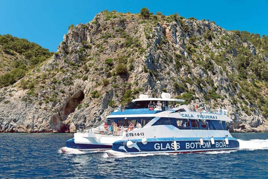 Alcudia: Boat Trip to Coll Baix - Best departure time and what to bring