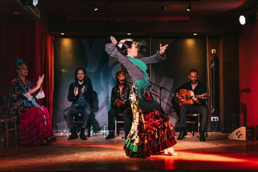 "Algarabía": Flamenco Show at Café Ziryab. Madrid - The value of seeing performers at close range