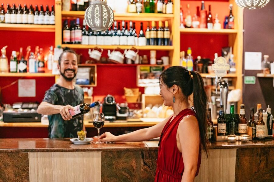 "Algarabía": Flamenco Show at Café Ziryab. Madrid - Drinks, tapas, and the extra cost of eating