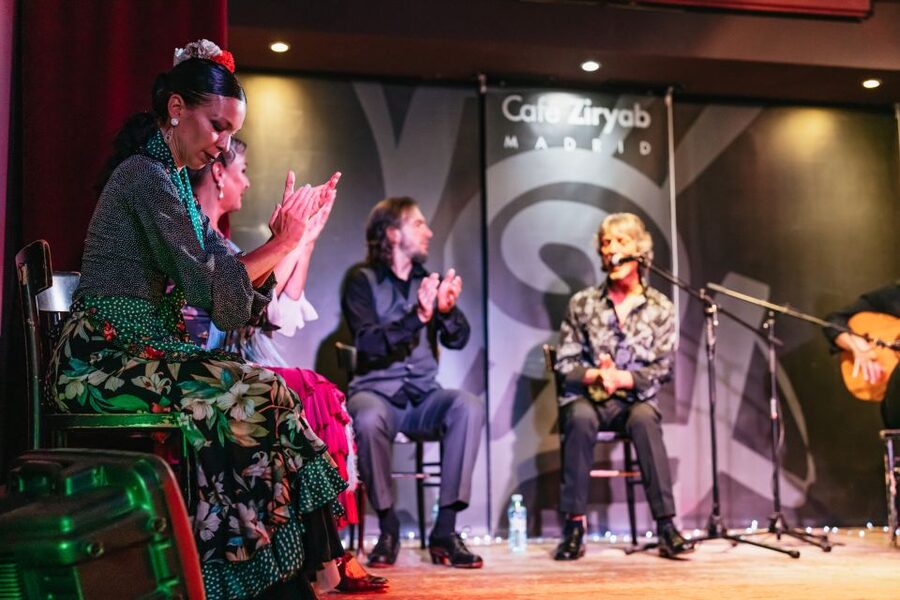 "Algarabía": Flamenco Show at Café Ziryab. Madrid - Practical details that affect your visit