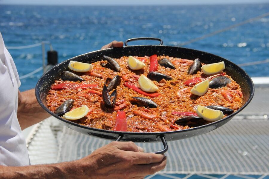 Alicante: 6-Hour Catamaran Cruise to Tabarca Island - Meeting the boat at Alicante Port