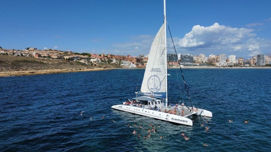 Alicante: Afternoon Cruise with Appetizer and Live Music - Leaving Alicante at 5:30 PM