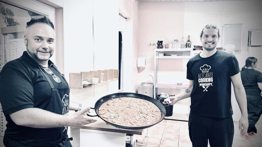 Alicante: Paella and Sangría Workshop with Market Visit - Timing, comfort, and access