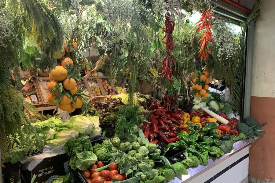 Alicante: Secret Flavors Food Tour - A market tour, not always a citywide food walk