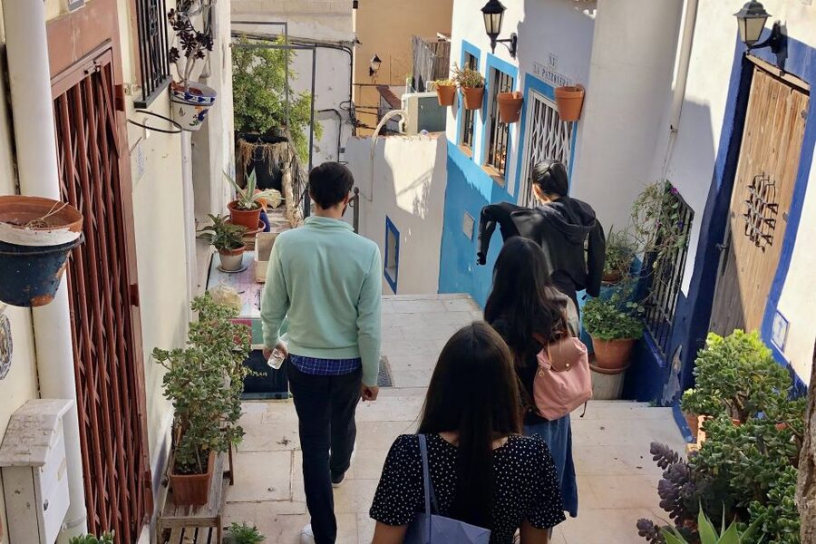 Alicante: Seven Secrets of Alicante Discovery Tour - Central Market: Alicante begins with a bite