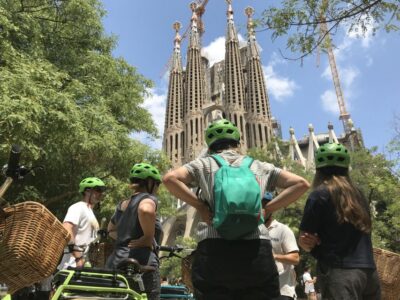 2.5-Hour Bike or E-Bike Historical Tour