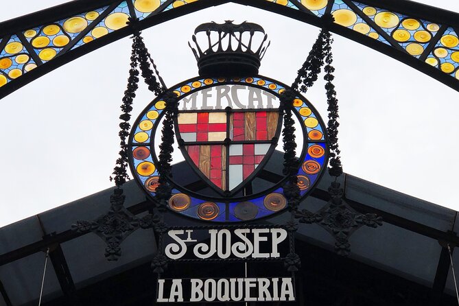 Barcelona all included: Sagrada, Park Güell, Montjuic & Gothic - Montjuïc views and the Olympic legacy