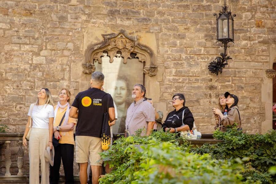 Barcelona: City Walking Tour with Local Guide - Why this walk works as a first look at Barcelona