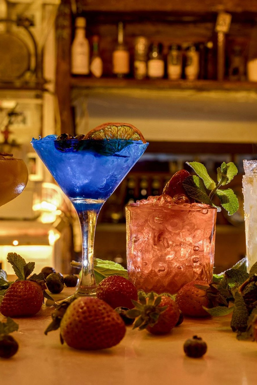 Barcelona: Cocktail Making Class with Tapas - Practical details before you book
