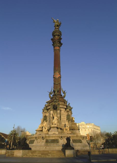 Barcelona: Columbus Monument - The Tiny Lift Ride to 60 Meters