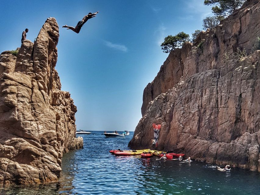 Barcelona: Costa Brava Hiking, Sea Kayaking & Lagoon Dipping - What to bring and what to leave behind