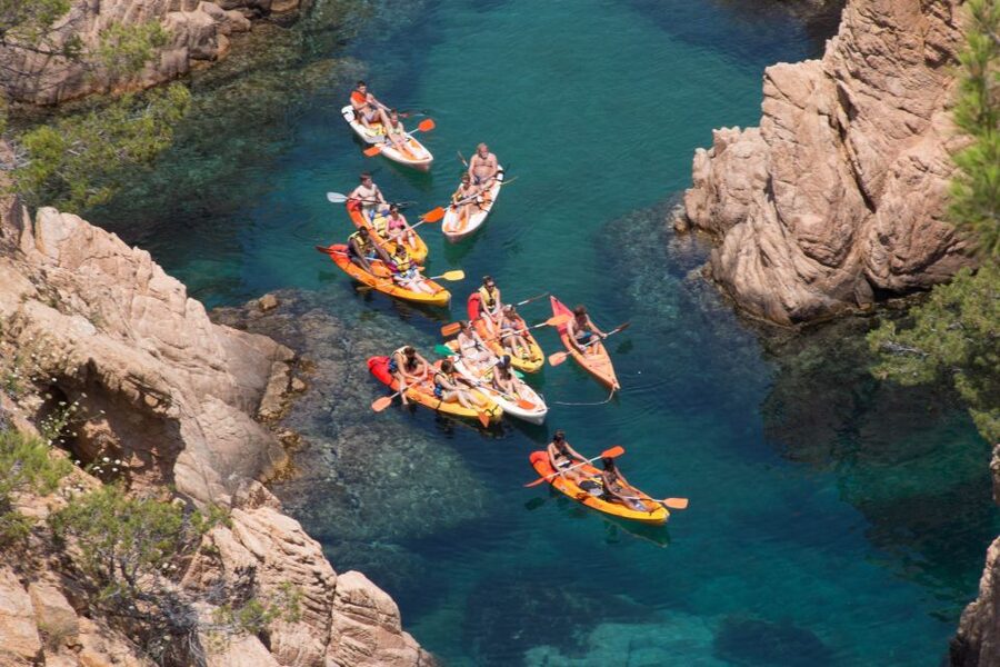 Barcelona: Costa Brava Kayak, Snorkel & Cliff Jump & Lunch - Key points before you book