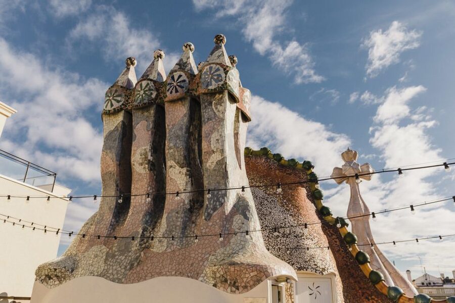 Barcelona: Discover Gaudí, Sagrada Familia, and Park Güell - Morning route: Casa Batlló before the crowds