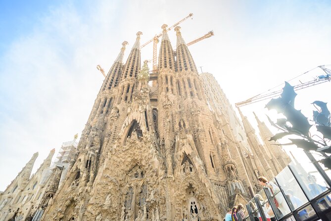 Barcelona Gaudi and Sagrada Familia Tour - La Pedrera: Engineering Problems and Whimsical Forms