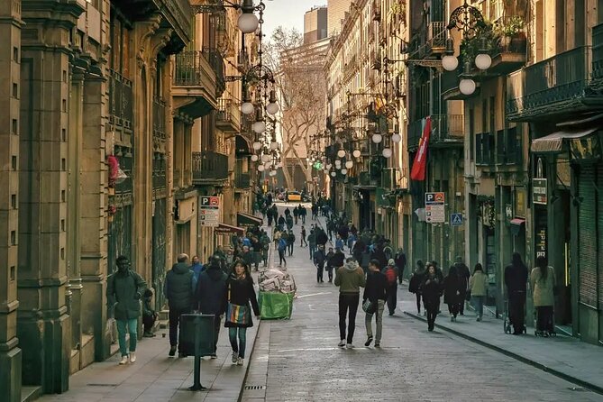 Barcelona Gothic Quarter Old Town Private Tour - Why this makes a strong first walk in Barcelona