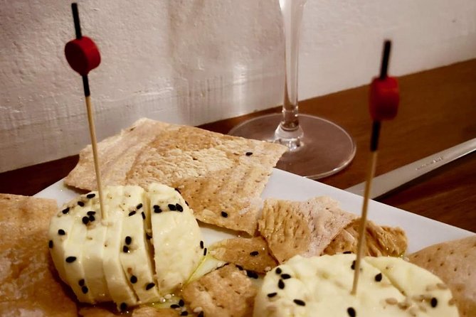 Barcelona Gothic Quarter VIP Tapas & Wine Tour - Stop one on Carrer dels Assaonadors