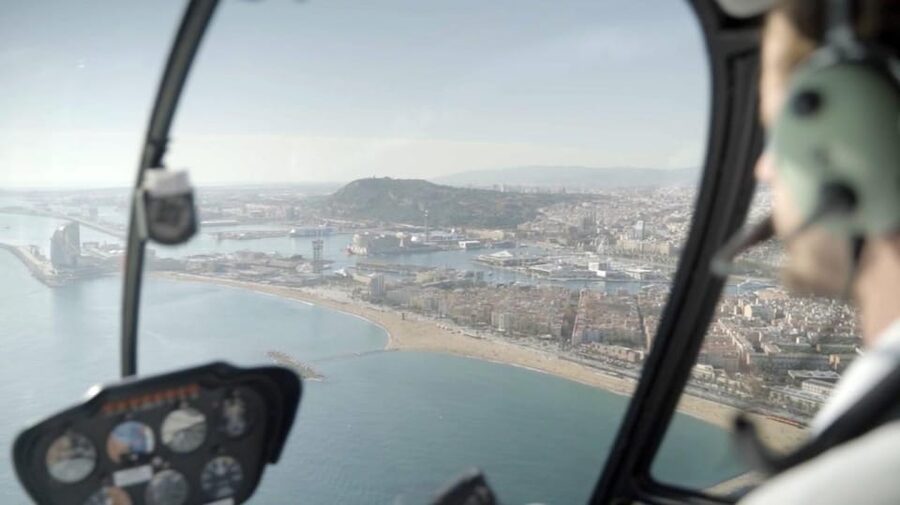 Barcelona: Helicopter Tour - The 12-minute route: from Olympic Port to Gaudí