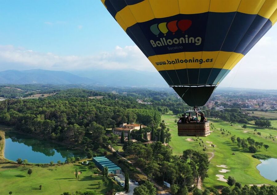Barcelona: Hot Air Balloon Ride with Optional Transportation - One Hour and Fifteen Minutes Above Catalonia