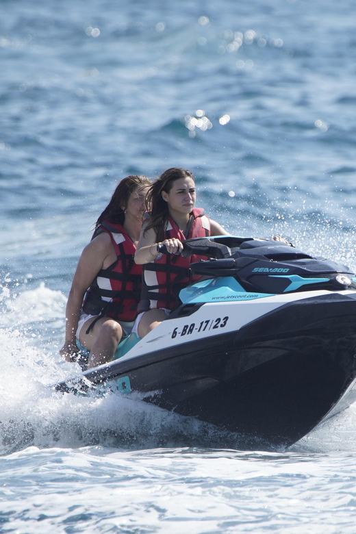 Barcelona: Jet Ski Rental (No License Needed) - Starting at Port Fòrum, away from the city center