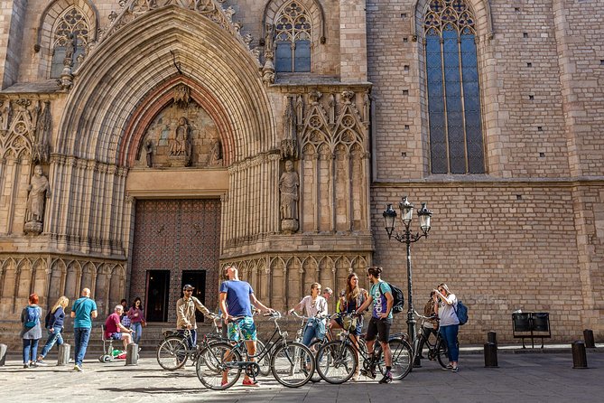Barcelona Off the Beaten Track Bike Tour - Ciutadella Park brings room to breathe