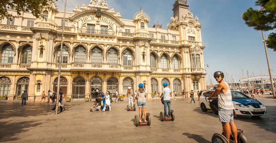 Barcelona: Old Port and Gothic Quarter Guided Segway Tour - From Gothic lanes to the open Mediterranean