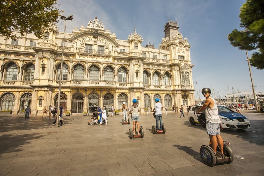Barcelona: Old Port and Gothic Quarter Guided Segway Tour - Plaça dels Traginers and the Roman Wall