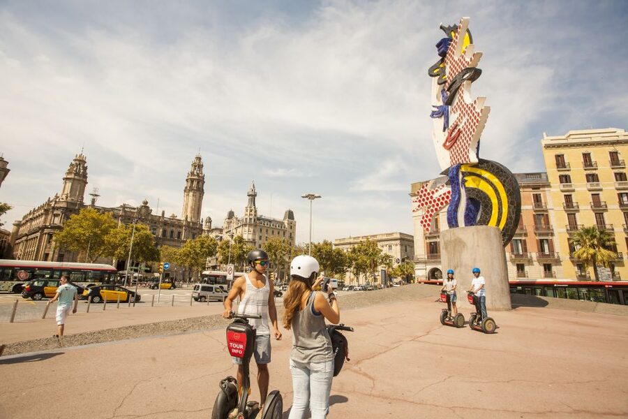 Barcelona: Old Port and Gothic Quarter Guided Segway Tour - Port Vell and the old harbor