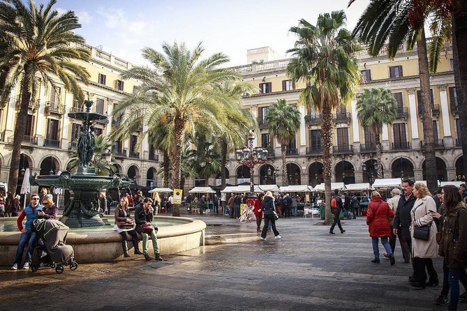 Barcelona Old Town & Gothic Quarter Small Group Tour - Plaça Reial and the young Gaudí connection