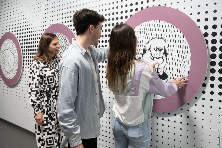 Barcelona: Paradox Museum Entry Ticket - More Than 70 Exhibits, With Science in Small Doses
