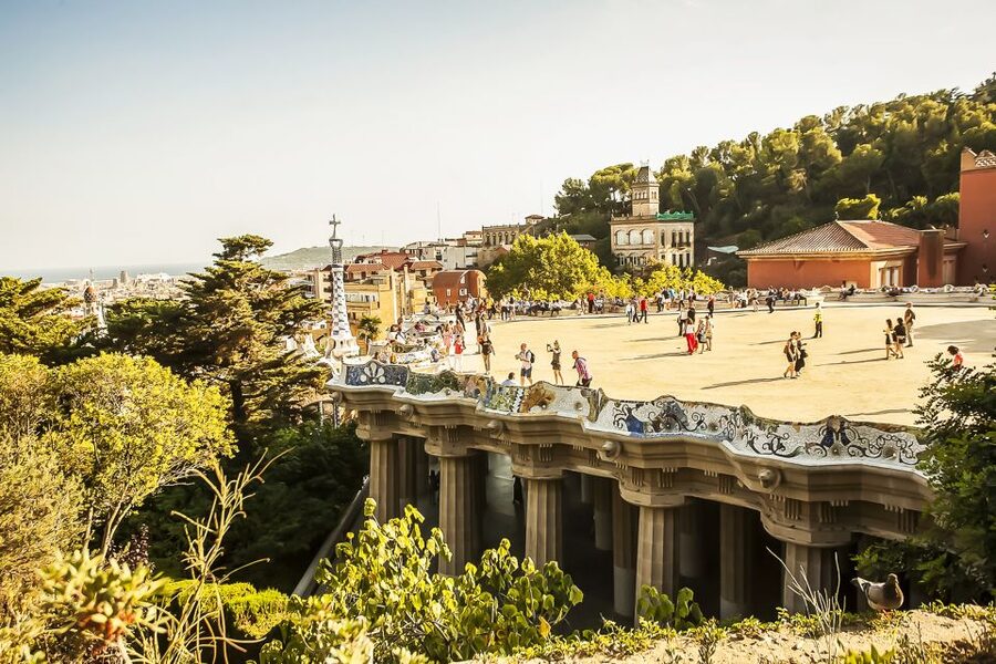 Barcelona: Park Güell Admission Ticket - Entering with a timed mobile ticket