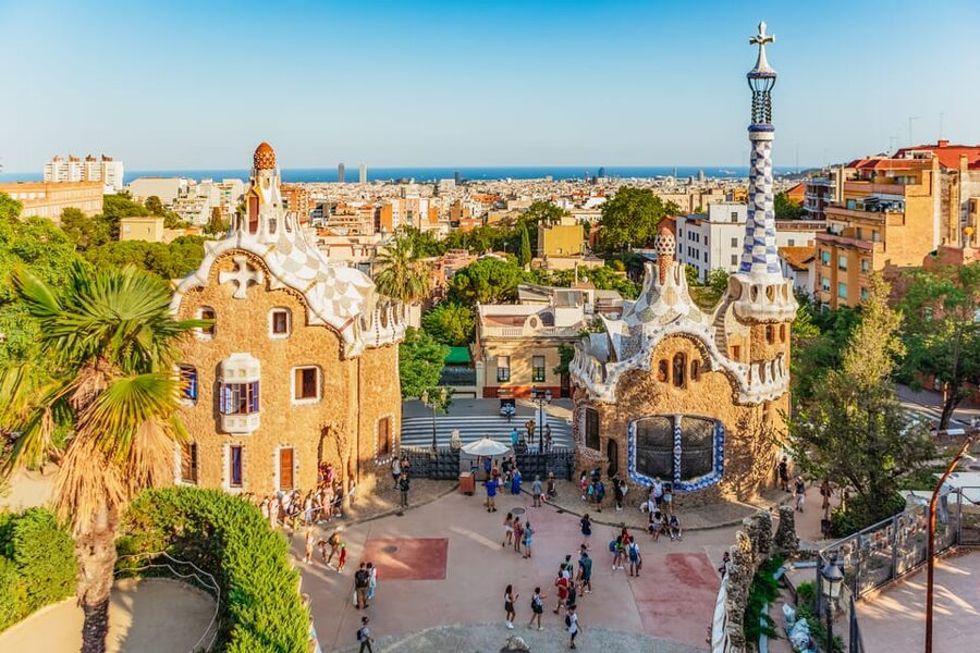 Barcelona: Park Güell Guided Tour & Priority Access - Free Time After the Guided Hour