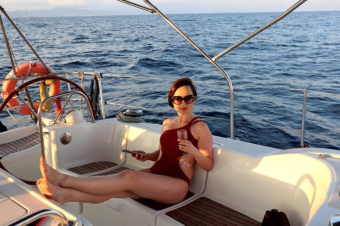 Barcelona Private Sailing Tour with Drinks for Family and Friends - Drinks, snacks, and the atmosphere on board