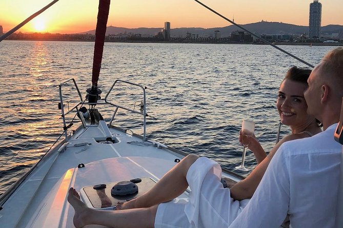 Barcelona Private Sunset Sailing with Drinks - Sunset timing and the best use of your evening