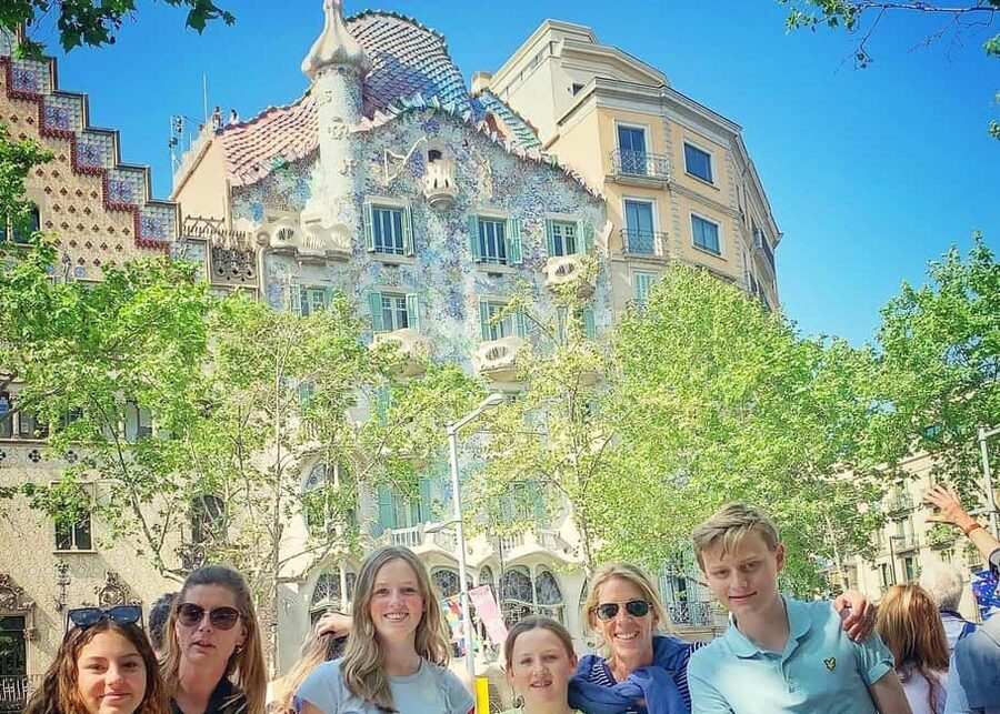 Barcelona: Ramblas, Gothic & Gaudí Architecture Walking Tour - From Plaça de Catalunya into old Barcelona