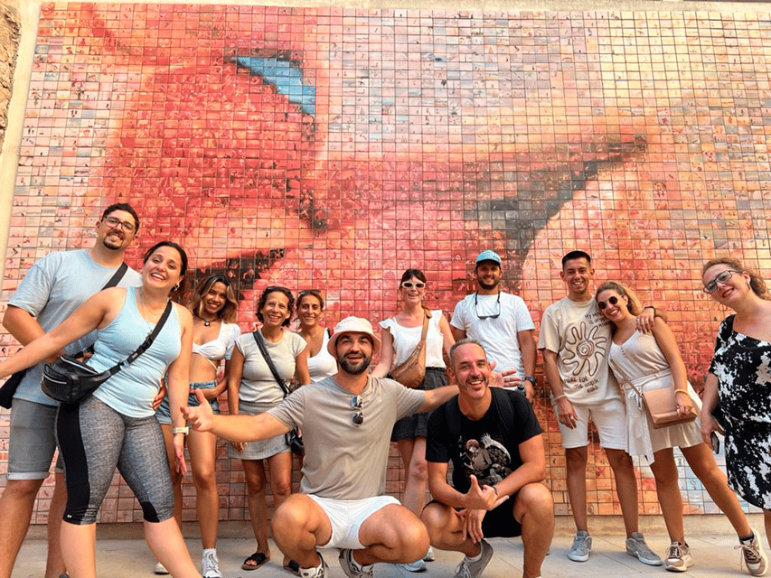 Barcelona: Sagrada Familia, Modernism, and Old Town Tour - Passeig de Gràcia and Barcelona’s Modernist competition