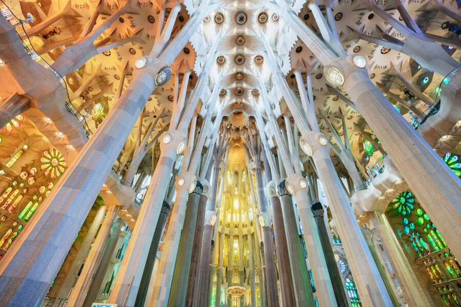 Barcelona: Sagrada Familia Skip-the-Line Entry Ticket & Tour - The museum explains how Gaudí worked