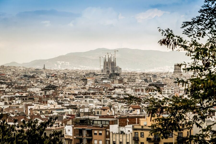 Barcelona: Sagrada Família Skip the Line Tour & Entry Ticket - Practical rules before you enter