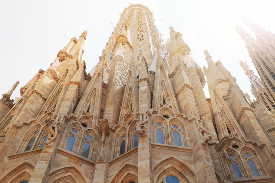 Barcelona: Sagrada Familia Small Group Guided Tour - Entering Sagrada Familia With Skip-the-Line Access