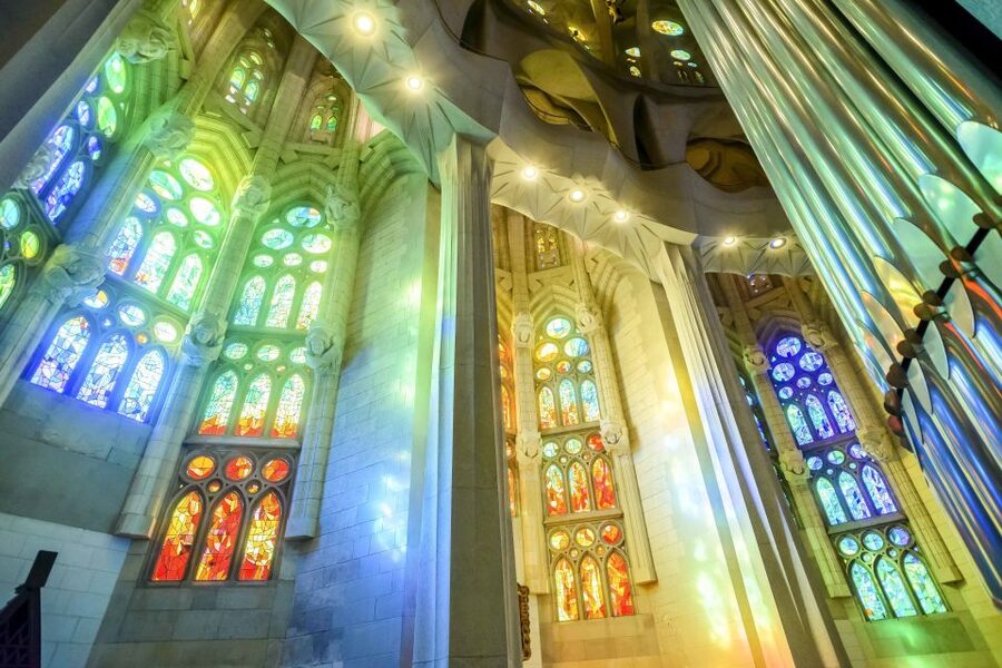 Barcelona: Sagrada Familia Tour with Optional Tower Access - Inside the basilica, where light does the talking