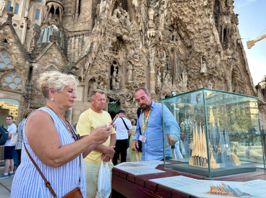 Barcelona: Sagrada Familia Tour with Skip-the-Line Access - Final verdict: a practical first visit
