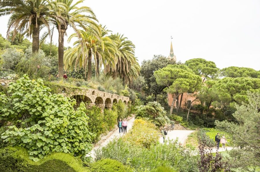 Barcelona: Sagrada Familia with Towers and Park Güell Tour - Entering Sagrada Família after the park