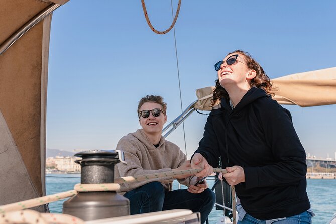Barcelona Sailing: Light Snacks & Open Bar with Private Option - Who will enjoy this sailing trip most?