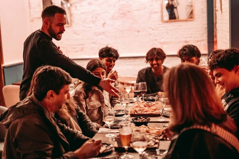 Barcelona: Tipsy Tapas & History Tour in the Gothic Quarter - Second stop: classic tapas with a few surprises