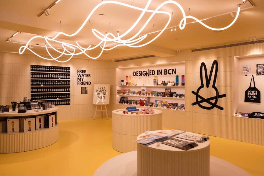 Barcelona: White Rabbit Catalonia's Top Immersive Experience - Starting on Passeig de Gràcia