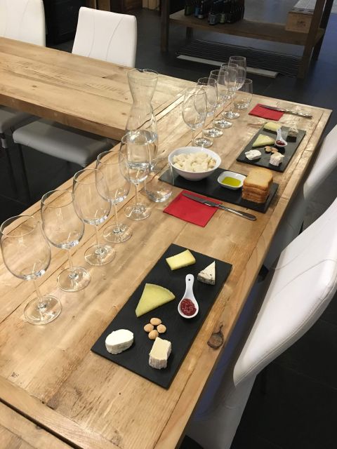 Barcelona Wine Tasting: Catalan and Spanish Wines - How the 90-minute tasting unfolds