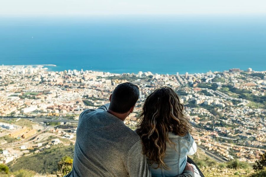 Benalmádena: Mount Calamorro Cable Car Ticket - The optional birds of prey display