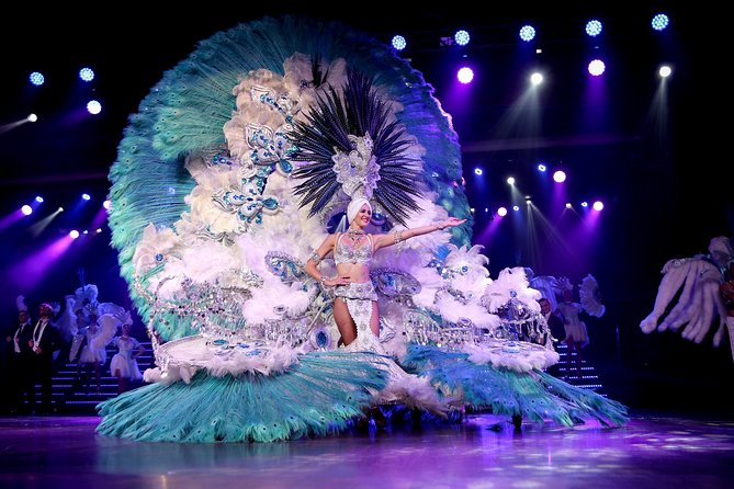 Benidorm Palace - Who will enjoy this night most